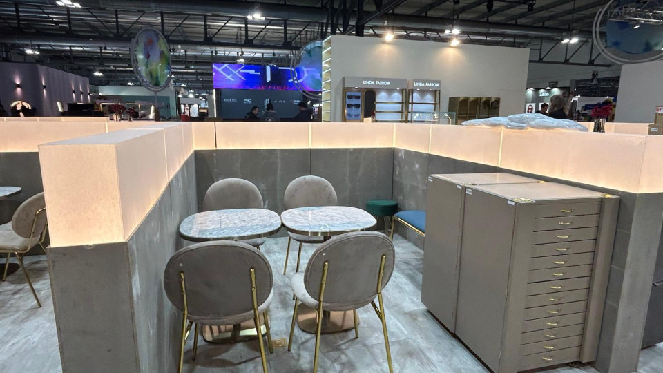 LINDA FARROW SILMO MIDO 2025